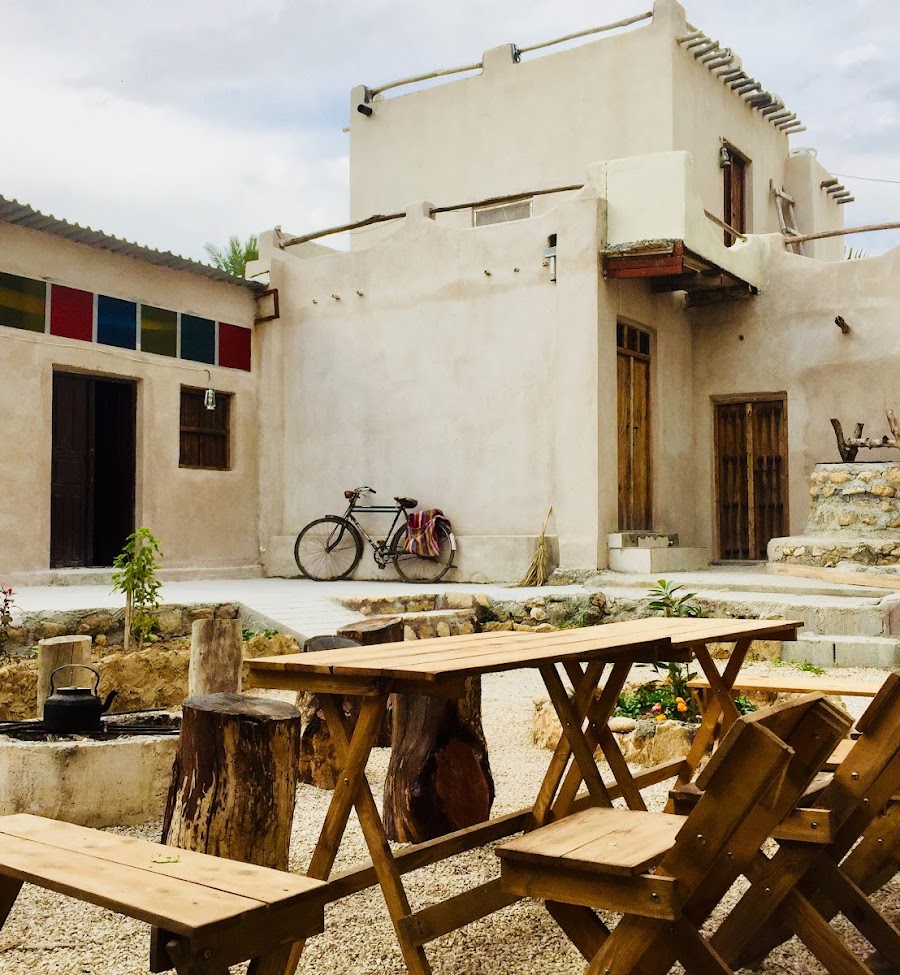 Nasouri Brothers Siraf Echo Lodge